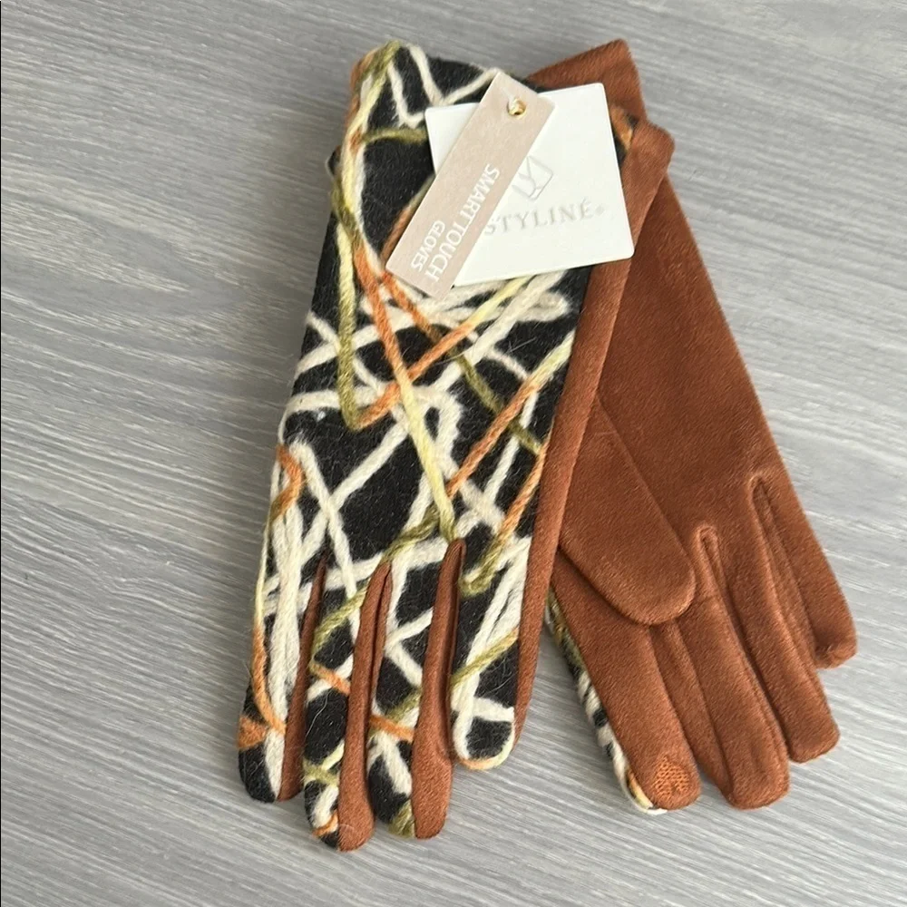 Styliné Geometric Pattern Brown and Black Buttery Gloves